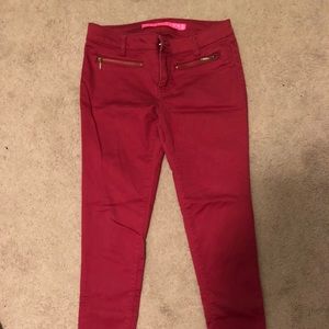 Red skinny jeans